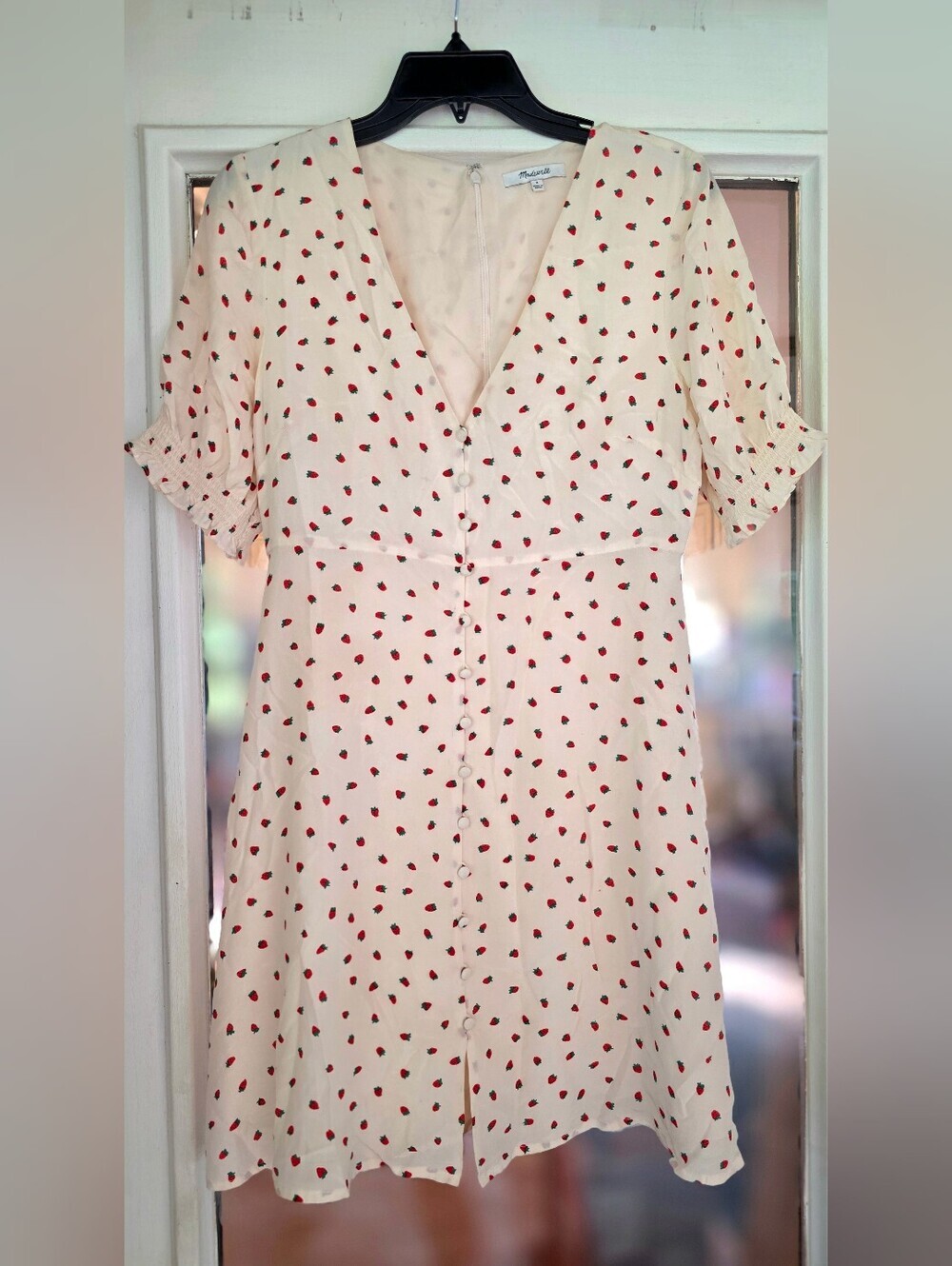 Madewell Cream 100% Silk V-Neck Button Front Strawberry Dress Summer Sz 4 Small